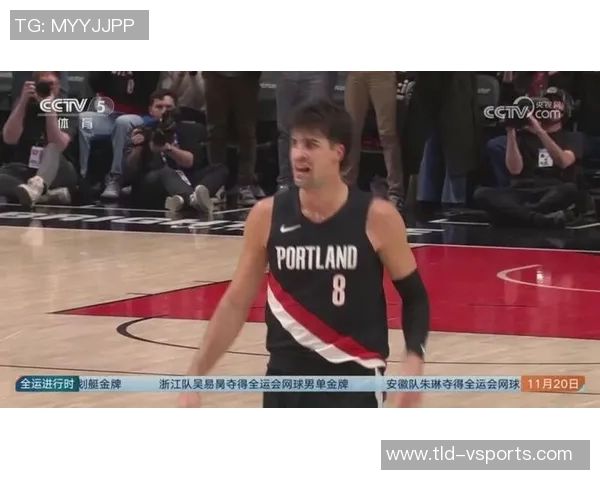 武切维奇三分绝杀公牛战胜开拓者,赛场激情燃爆